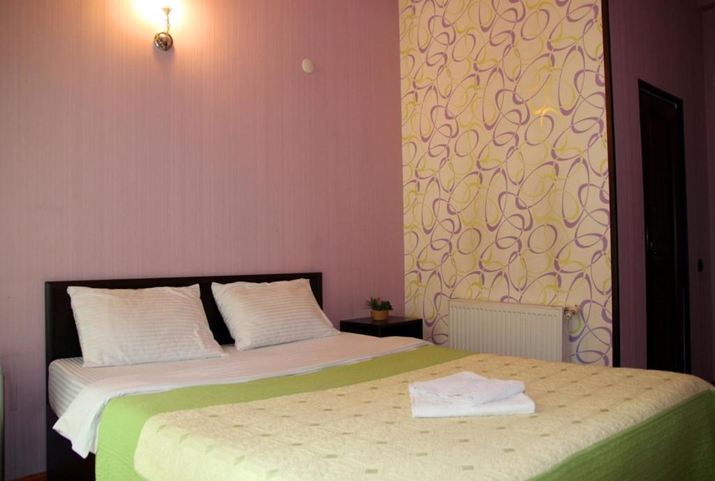 טביליסי Hotel Richard מראה חיצוני תמונה