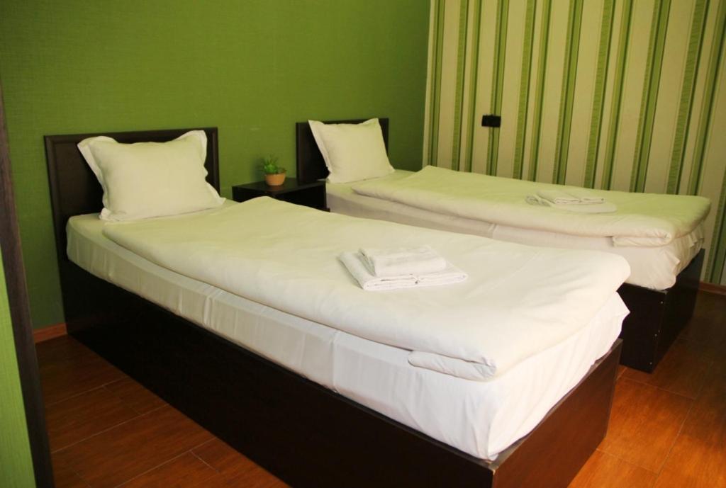 טביליסי Hotel Richard מראה חיצוני תמונה
